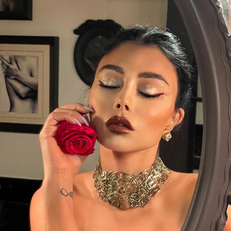 مجوهرات هيفاء وهبي