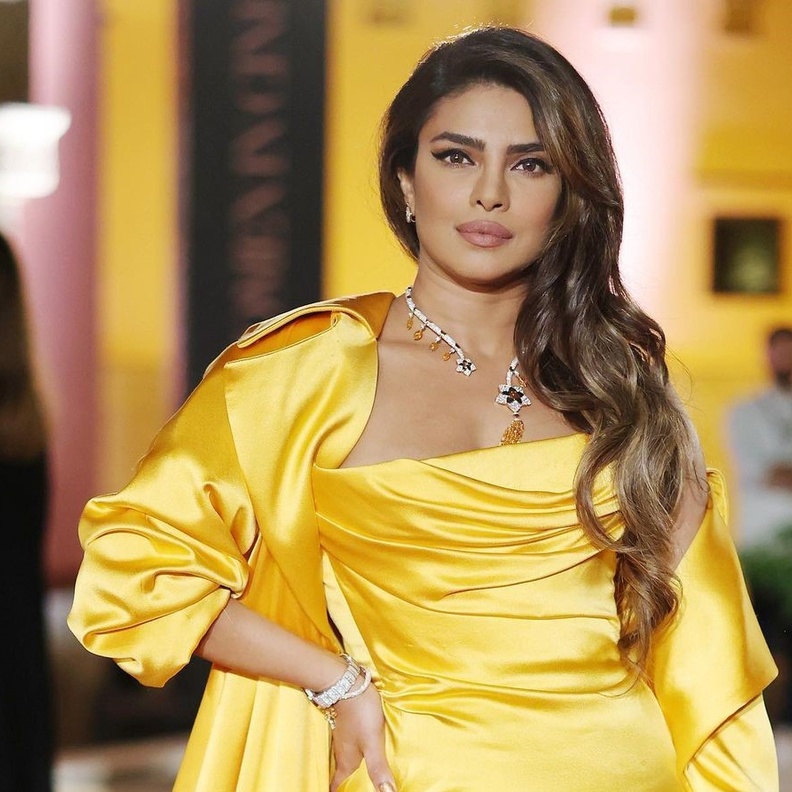 إطلالات النجمات الجمالية بغاية الجاذبية في اليوم الثاني والثالث لمهرجان البحر الأحمر السينمائي ..بالصور