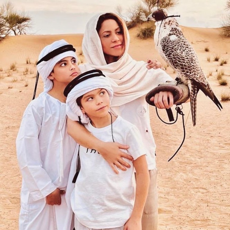 شاكيرا وأبنائها