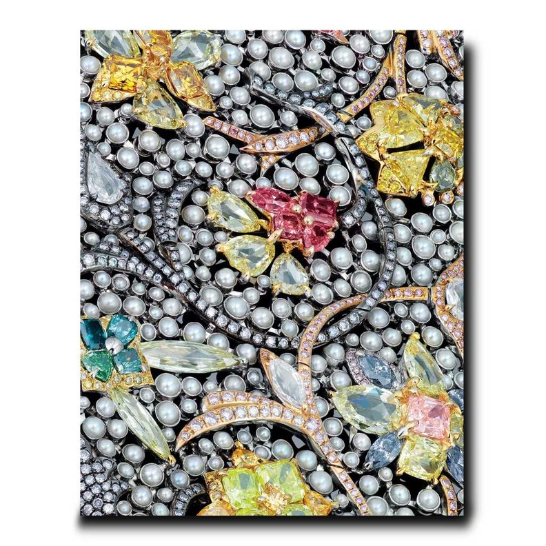 دار المجوهرات السويسرية بوغوصيان تعلن عن إطلاقها كتابها الخاص من خلال دار النشر أسولين