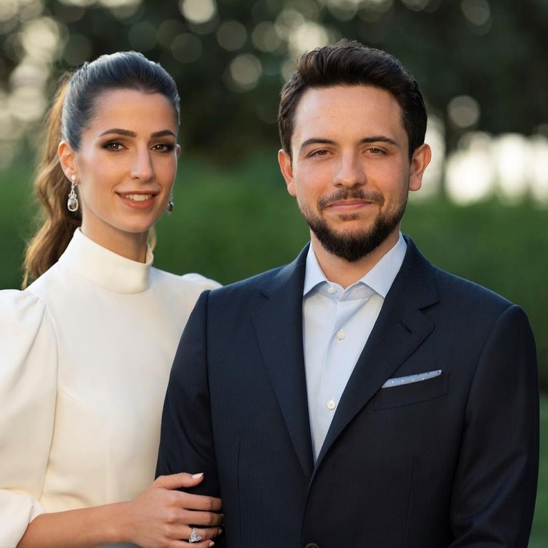 الأمير الحسين بن عبد الله الثاني والأنسة رجوة خالد السيف