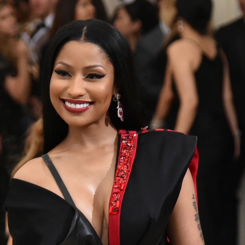 نيكي ميناج تشتري منزلا بأكثر من ١٩ مليون دولار