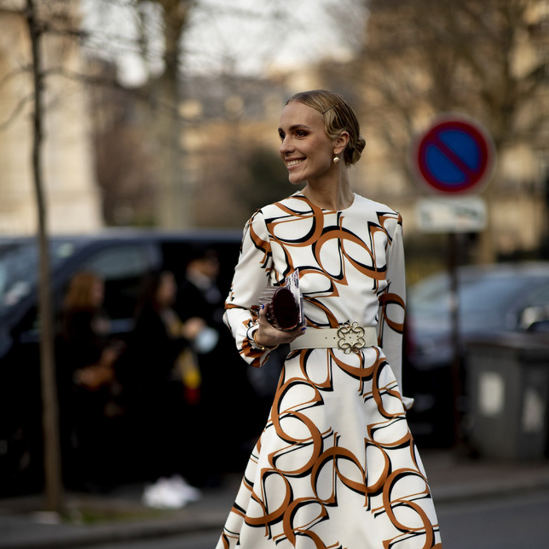 الفساتين الطويلة للوك خريفي لافت من Street style