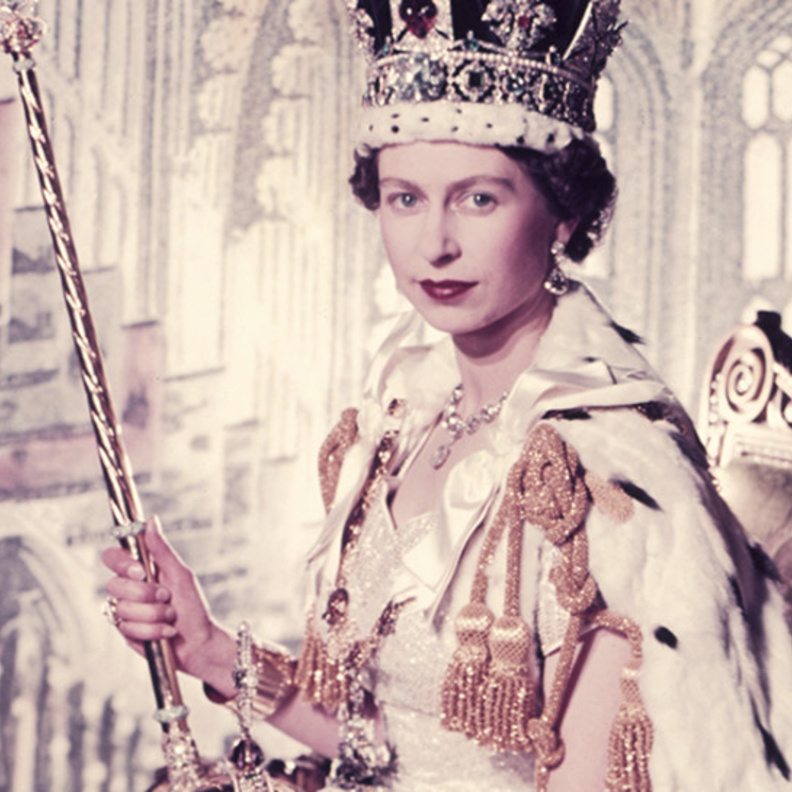 تعرفي على أكثر الأفراد في العائلة المالكة البريطانية شبها ببعضهم البعض