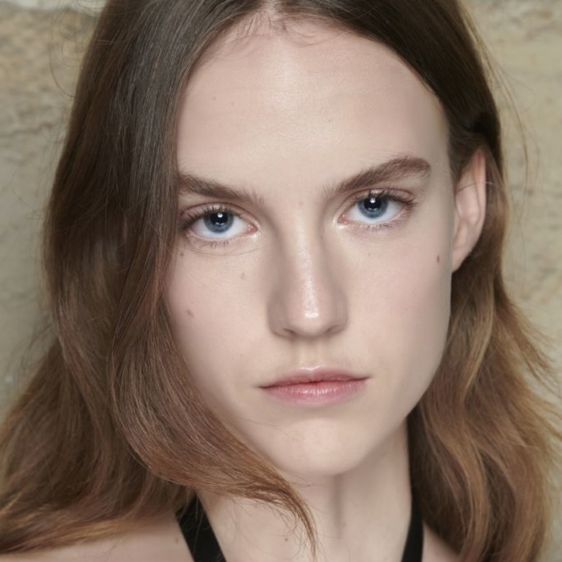 مكونات مُذهلة تعالج التجاعيد المُبكرة سريعاً... لا تستغني عنها