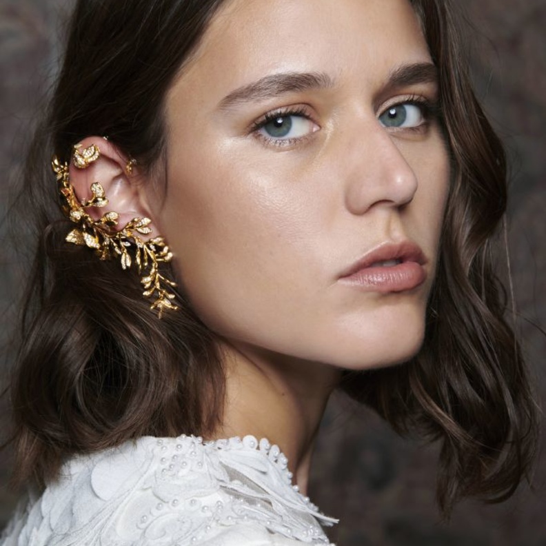 قناع خل التفاح والخميرة للحصول على بشرة نضرة قبل العام الجديد