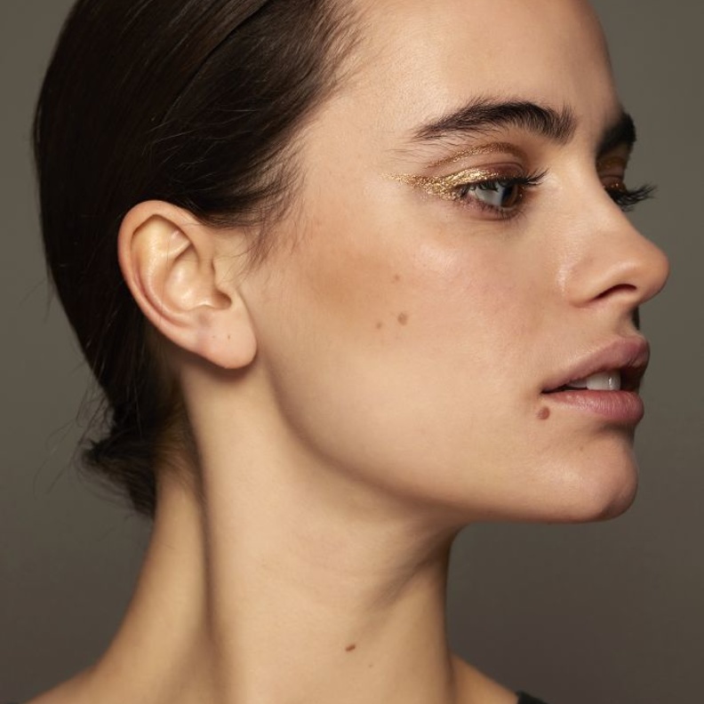  معلومات عن عملية تجميل الأذن وأضرارها