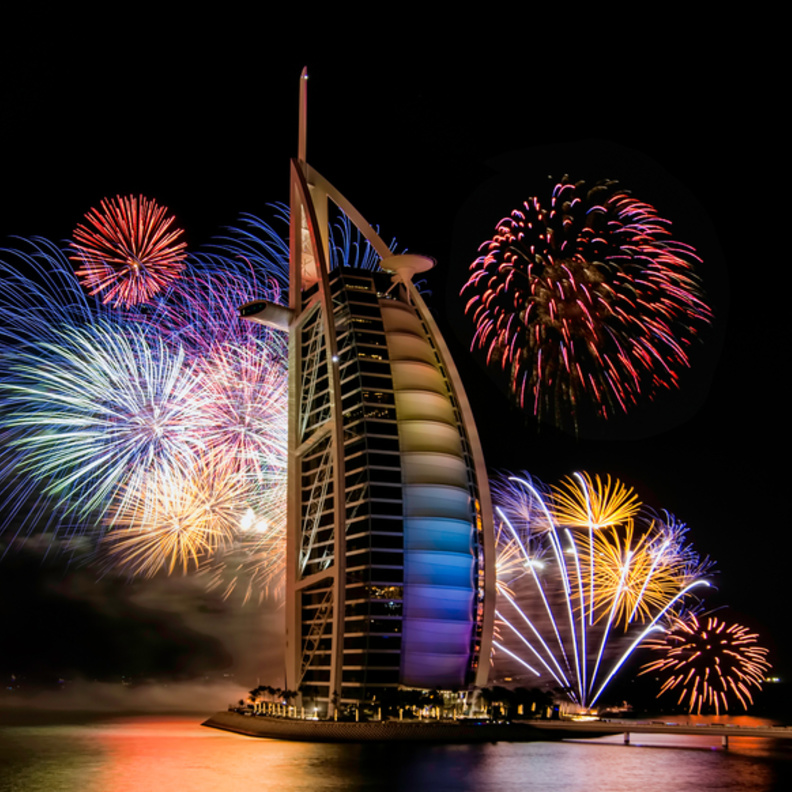 احتفالات العام الجديد في الإمارات