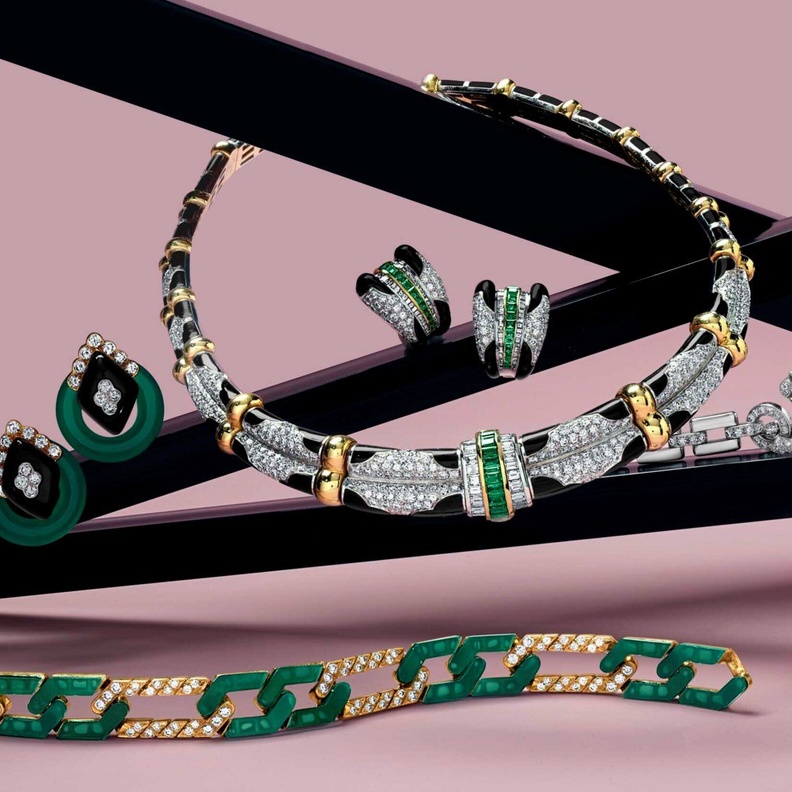 أجمل هدايا عيد الحب من مجوهرات مزاد كريستيز Jewels Online