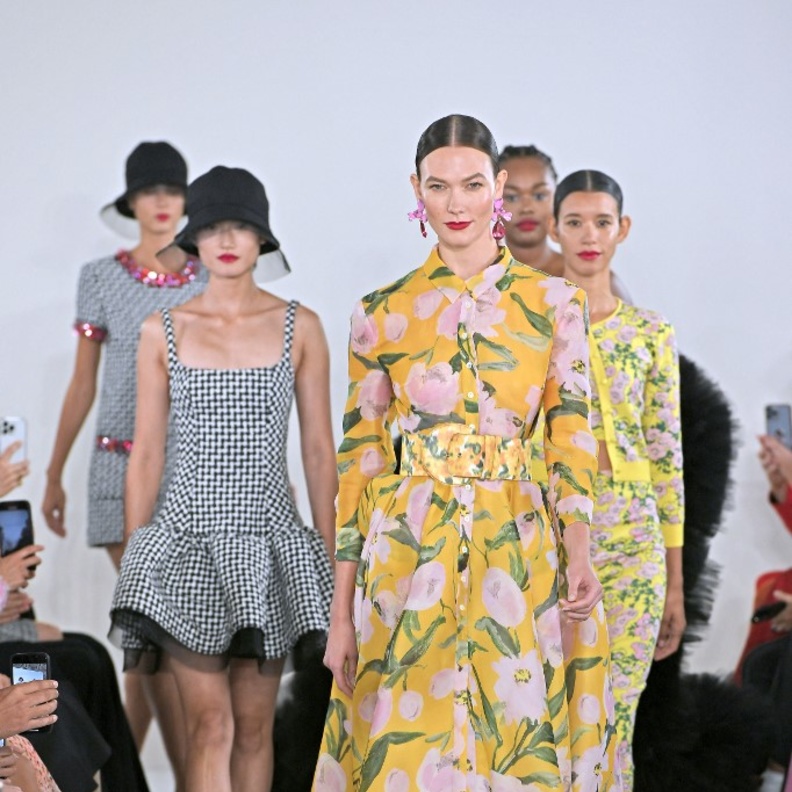 مجلس مصممي الأزياء الأمريكية يصدر جدول أسبوع الموضة في نيويورك