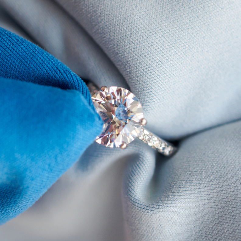 نصائح تنظيف خاتم الألماس.. لعروس 2023