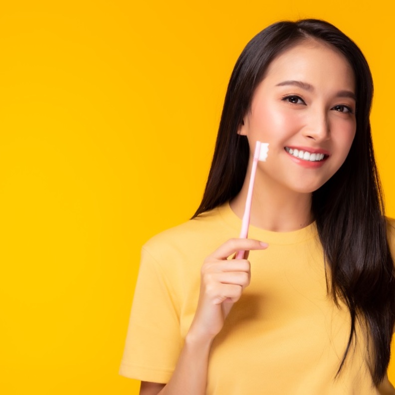 العناية بصحة الفم والاسنان تعني الحفاظ على صحة الجسم