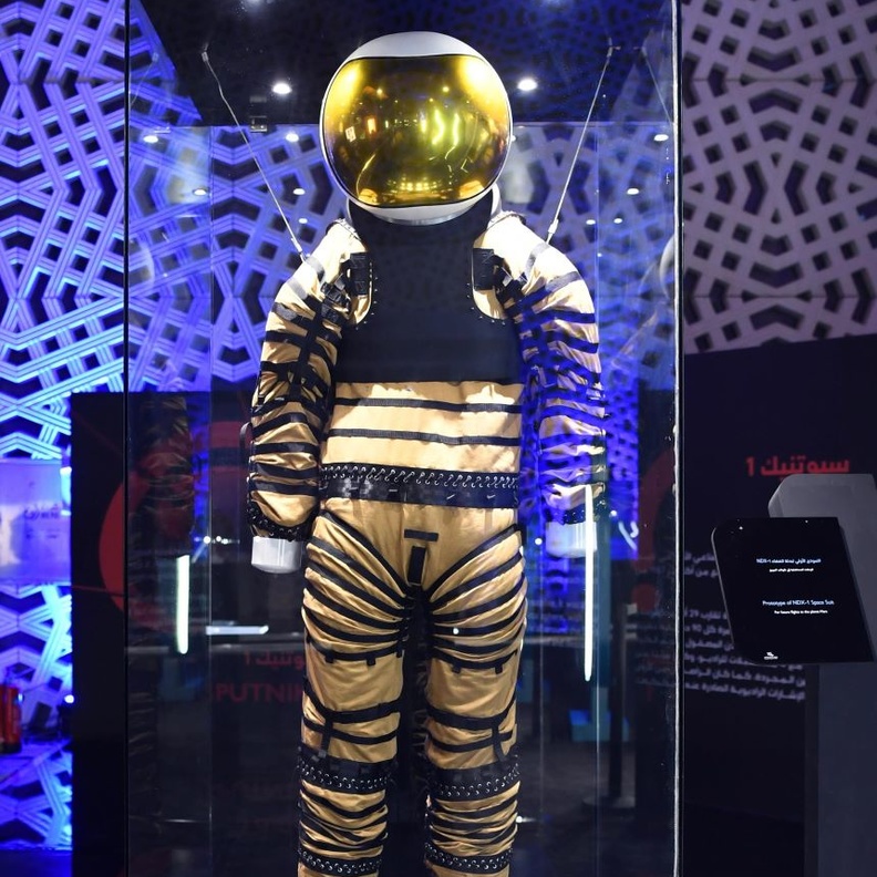 المهندسة "هيفاء الإدريسي" مديرة معرض الرياض للفضاء تؤكد لـ "هي" أهمية المعرض في زيادة الوعي العلمي عن علوم الفضاء