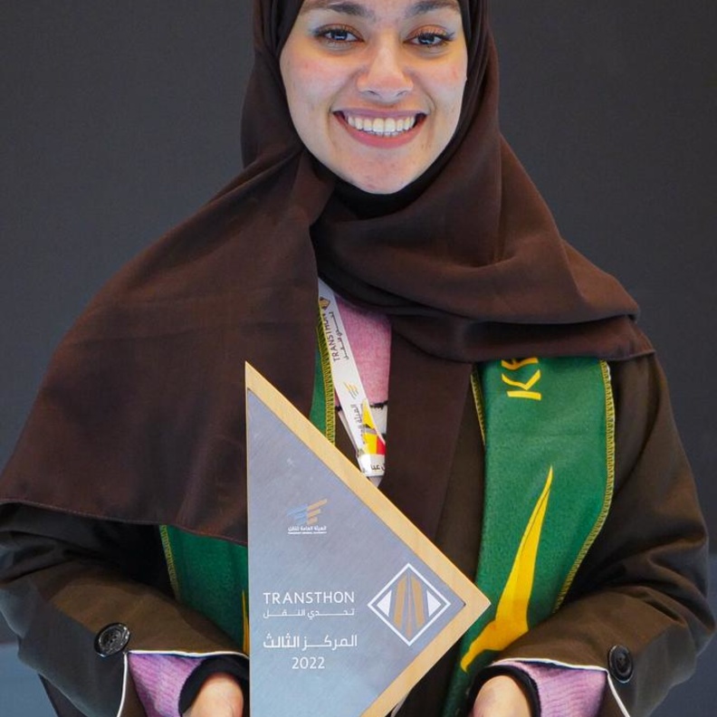 "هي" تلتقي المبتعثة بشاير زكي الحاصلة على ميدالية نائب المستشار من جامعة نوتنجهام للإنجازات الاستثنائية