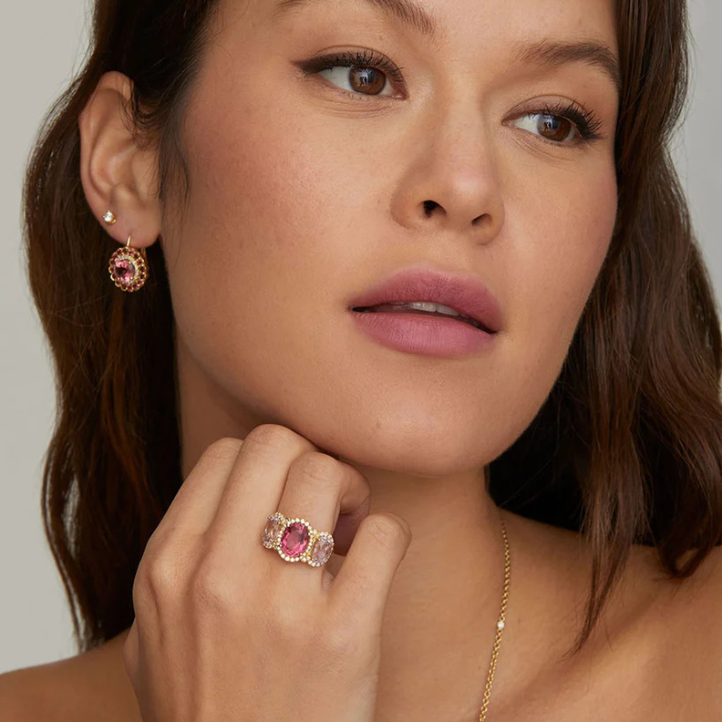 خاتم KUNZITE AND PINK TOURMALINE OVAL من Jamie Wolf