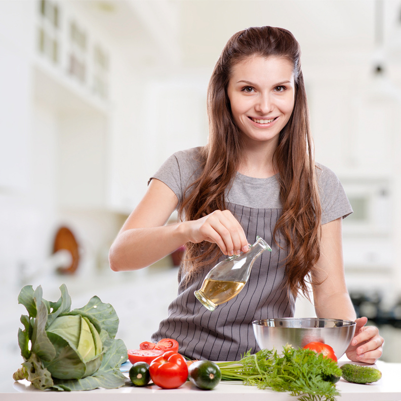 كيف تستفيدين من زيت الزيتون للحفاظ على صحتك وجمالك