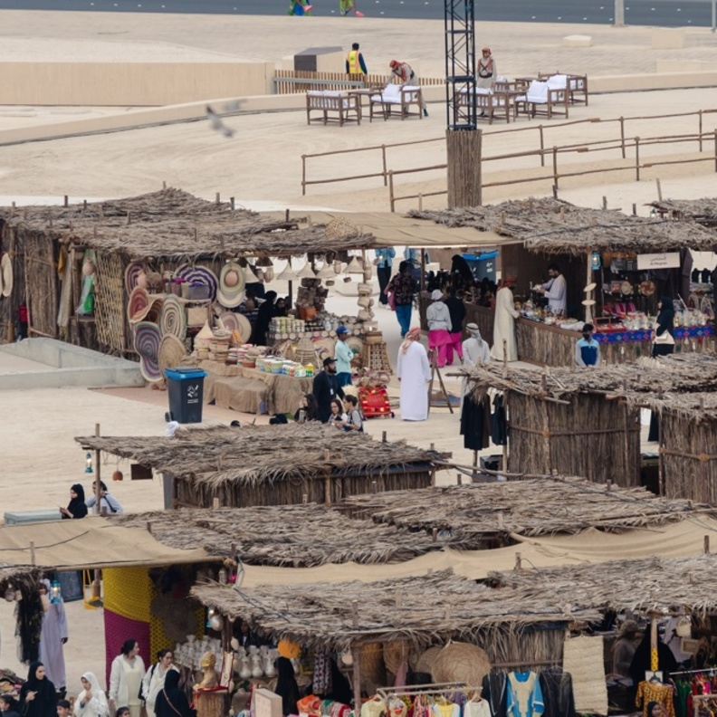 رحلة لاستكشاف التراث والثقافة في مهرجان الحصن