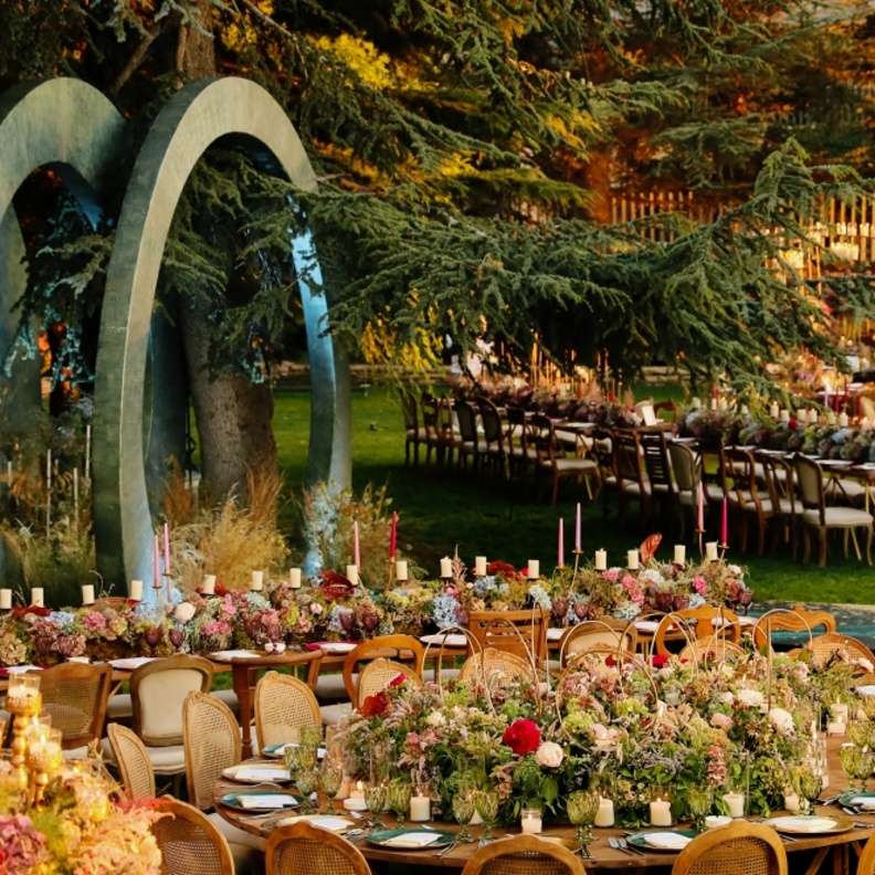 زينة الورود من تصميم يارا اسطفان