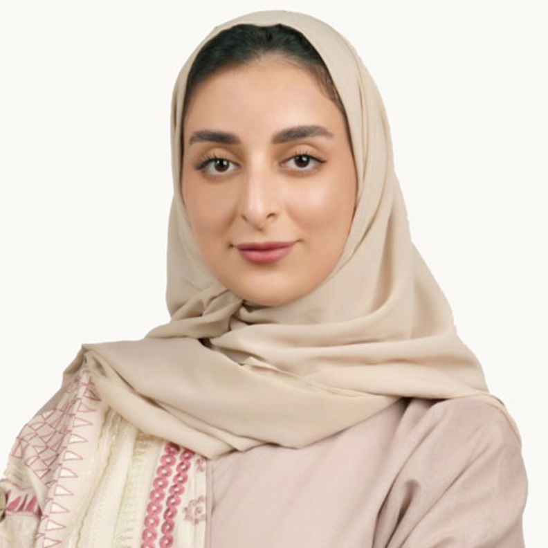 "سارة الرويتع" مديرة طويق للنحت تؤكد على دور الملتقى في الإقتصاد الإبداعي للعاصمة