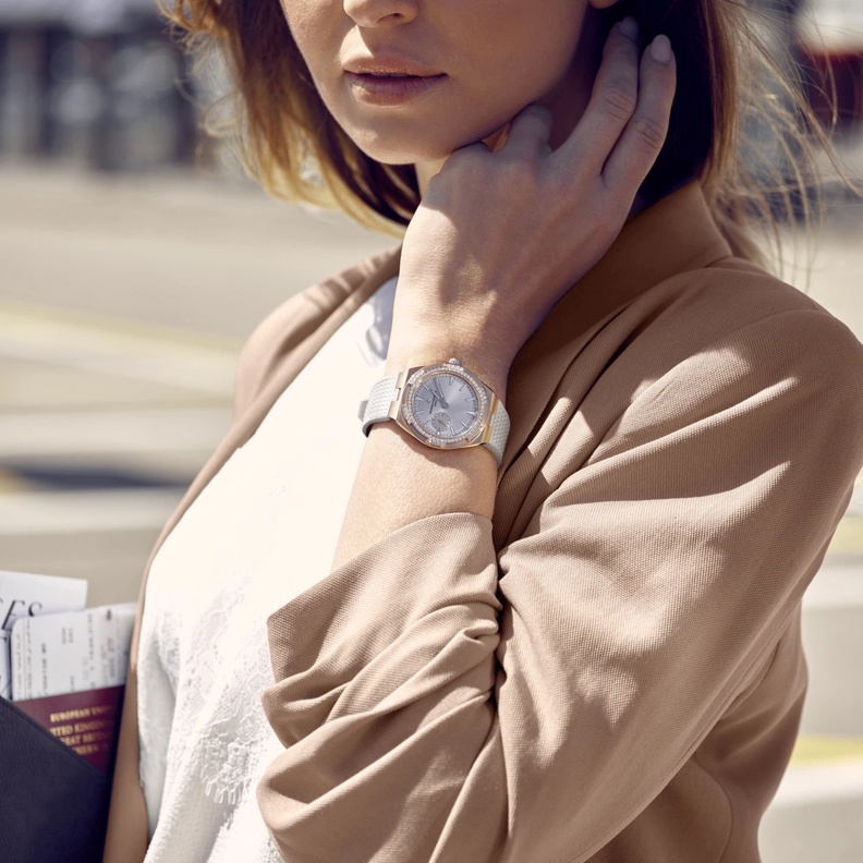 ساعة Constantin Overseas من فاشرون Vacheron 