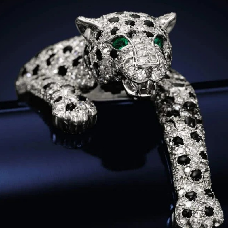 سوار بانثر من كارتييه - الصورة من حساب The Jewelleryandgemaddict على إنستغرام