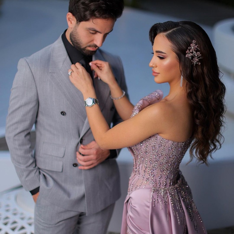 غيث مروان مع خطيبته