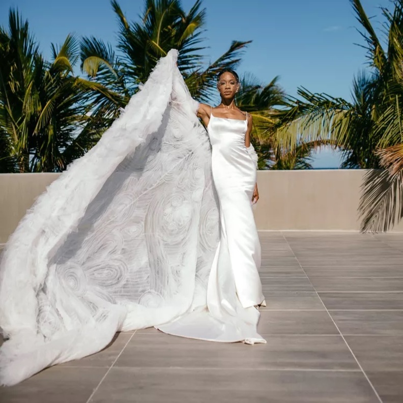 فساتين زفاف من الحرير