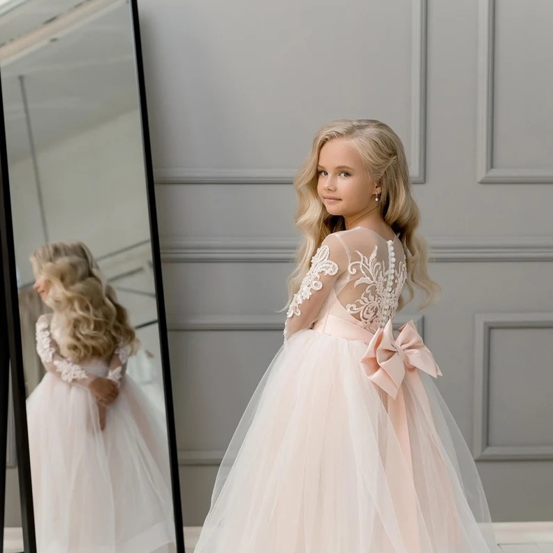 فساتين فتيات الزهور