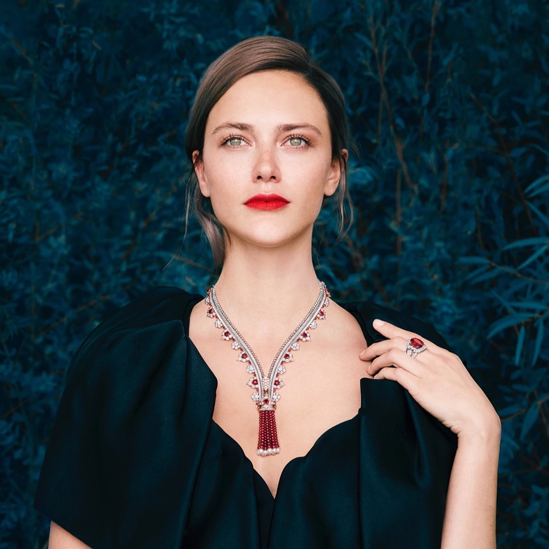 قلادة Zip Antique Padma 