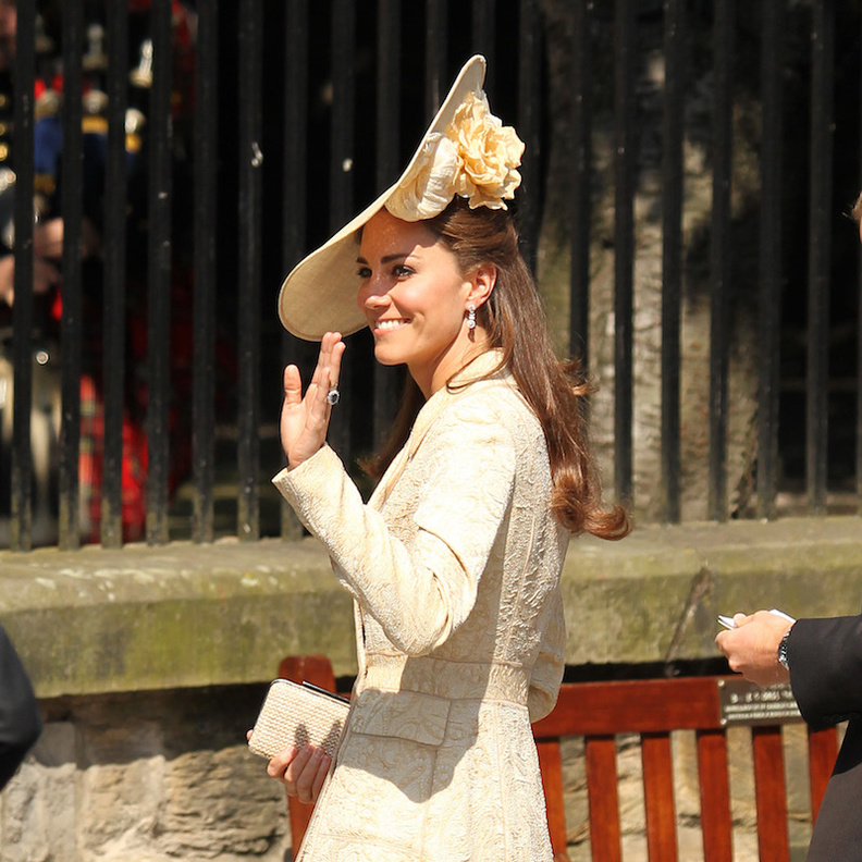 كايت ميدلتون عام 2011 خلال حضور حفل زفاف