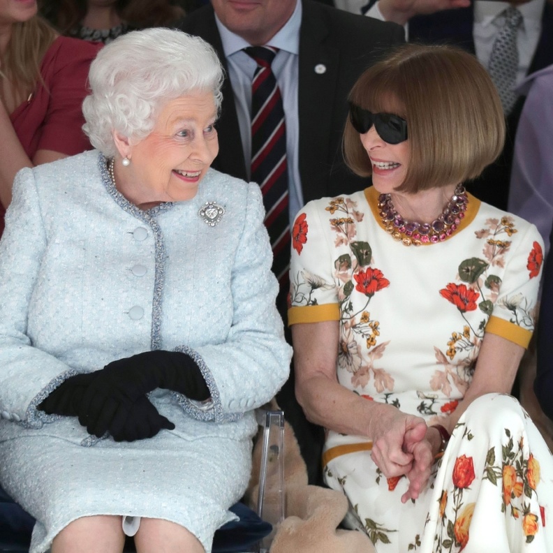 لقاء الملكة إليزابيث الثانية بآنا وينتور Anna Wintour في عام ٢٠١٨