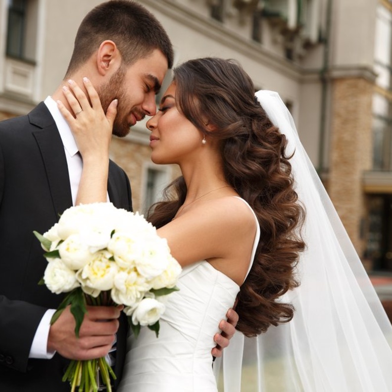 نسبة الانفصال تقل كثيرا كلما كان الازواج متقاربين في العمر