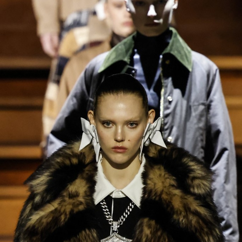 إعادة البيع وسيلة تتبعها علامات الأزياء لأسلوب أكثر استدامة