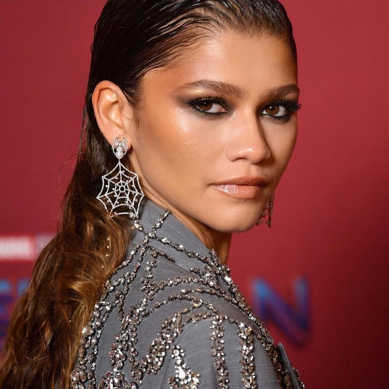  صيحات جمالية إعتمدتها زندايا ولا تزال رائجة في المواسم