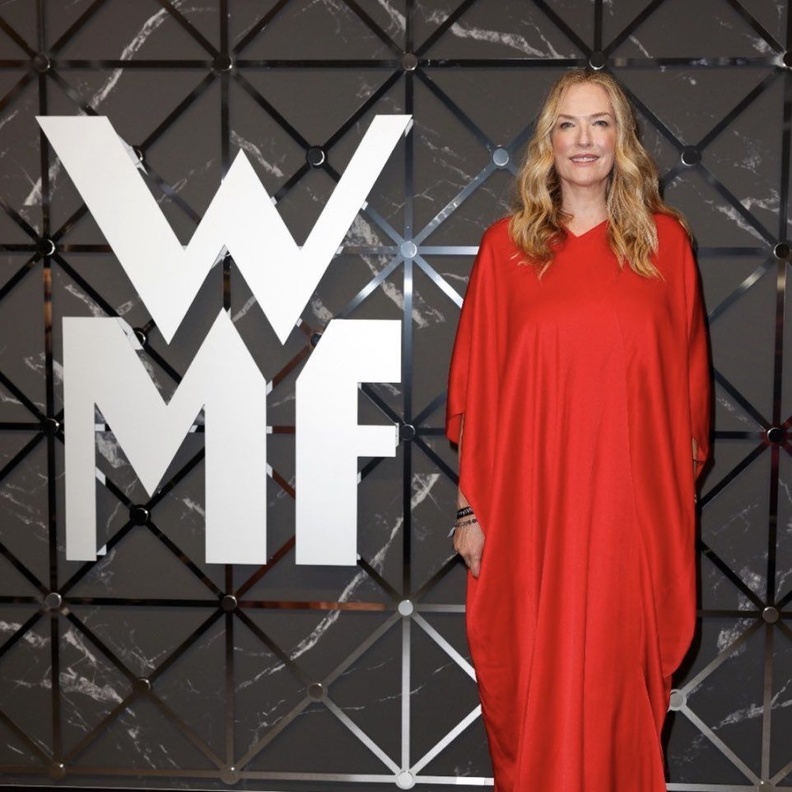 الموضة تودّع عارضة الأزياء تاتيانا باتيتز