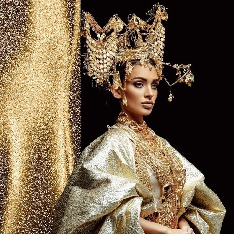 إطلالة إيفلين خليفة