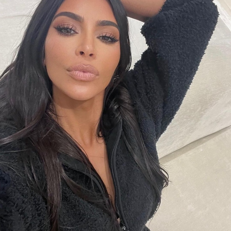 كيم كارداشيان تشتري قلادة الأميرة ديانا الأيقونية