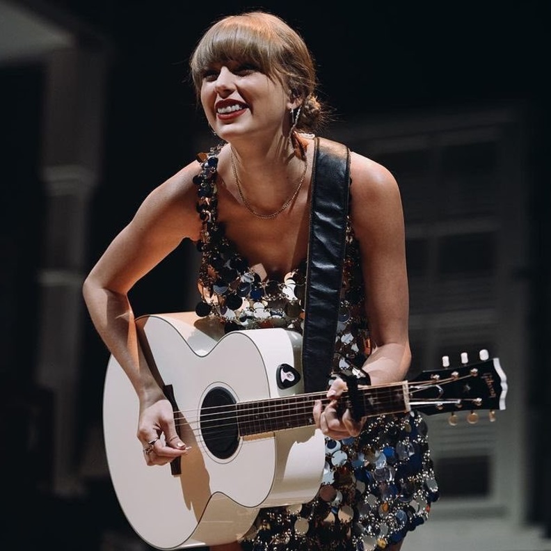 تايلور سويفت