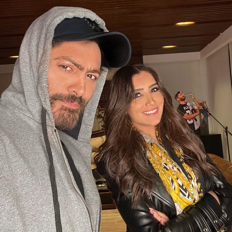 تامر حسني ومي عمر