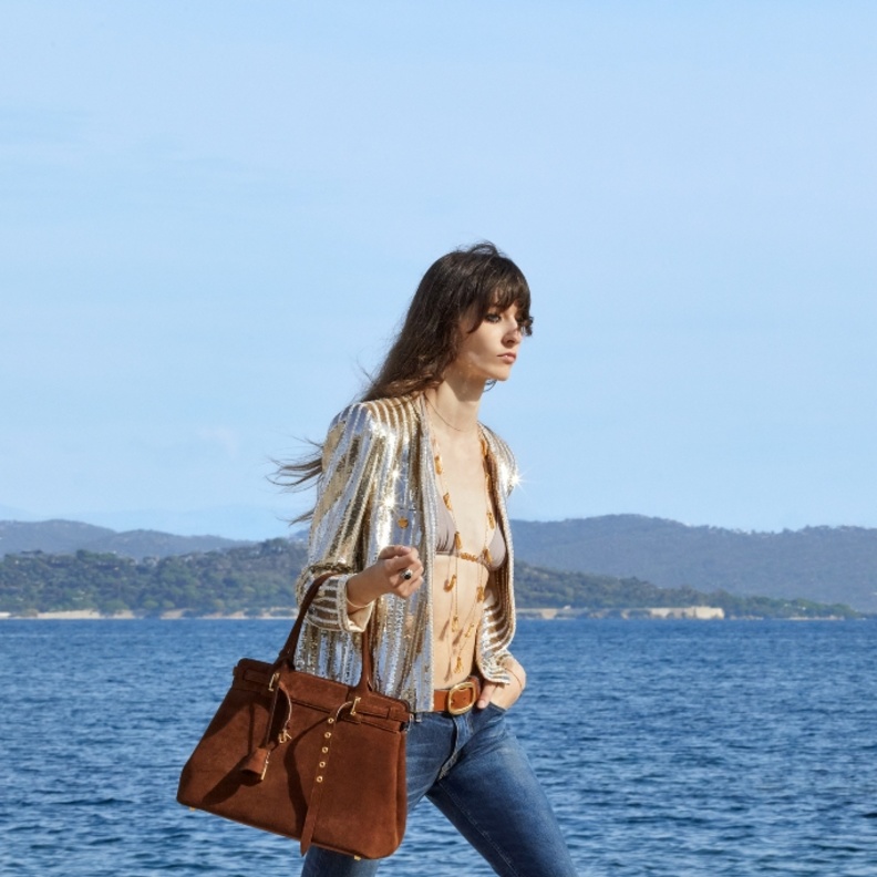 حقيبة CELINE CONTI ضمن مجموعة ربيع وصيف 2023 