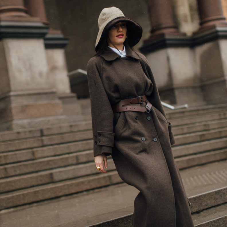 تنسيق قبعات الرأس من إطلالات Street style