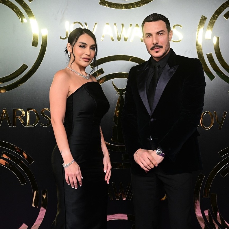 بالصور.. ناهد زيدان زوجة باسل خياط تلهمك بـ 10 قطع أزياء نهارية ومسائية بأسلوب عصري