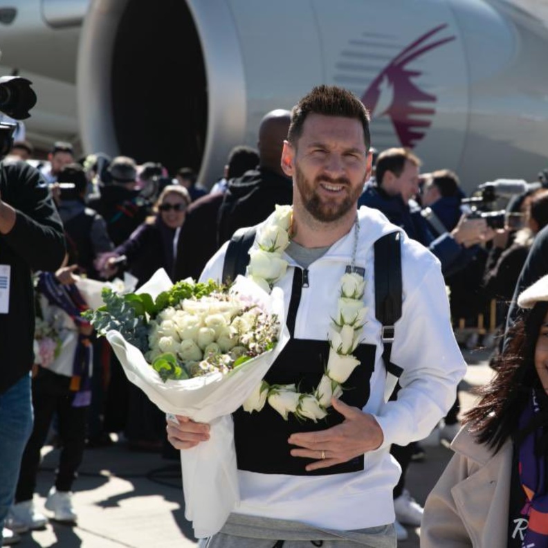 ميسي في الرياض