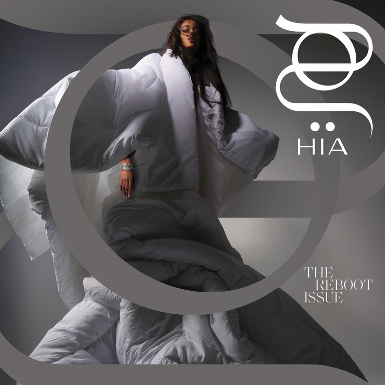 إقرأي النسخة الإلكترونية من عدد يناير من مجلة "هي".. The Reboot Issue 