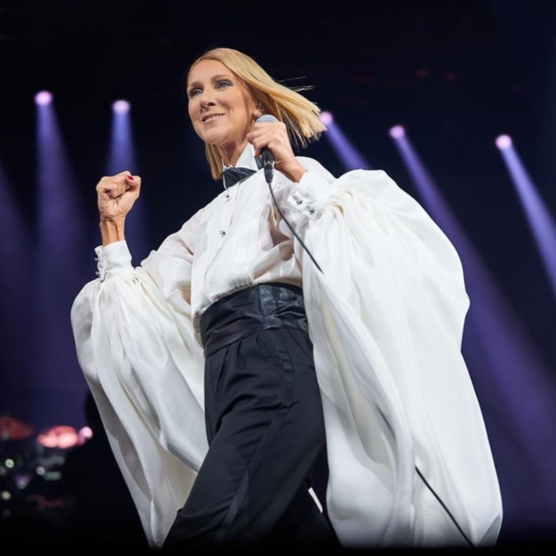 المطربة العالمية سيلين ديون Celine Dion 