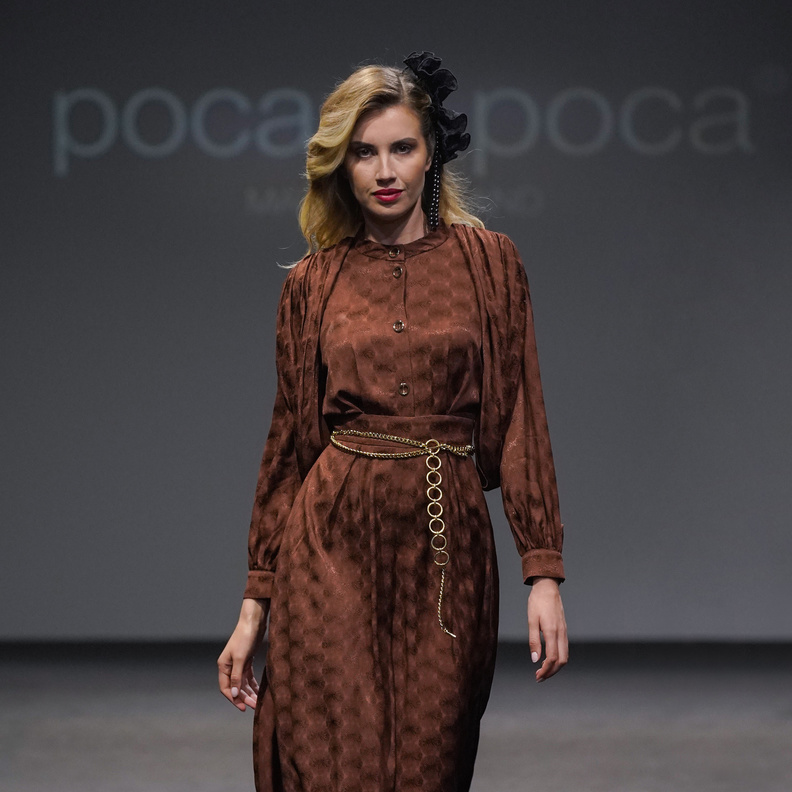 موضة التنانير البنية