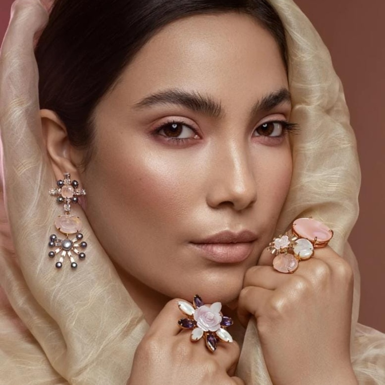 قطع مجوهرات من موقع bounkit