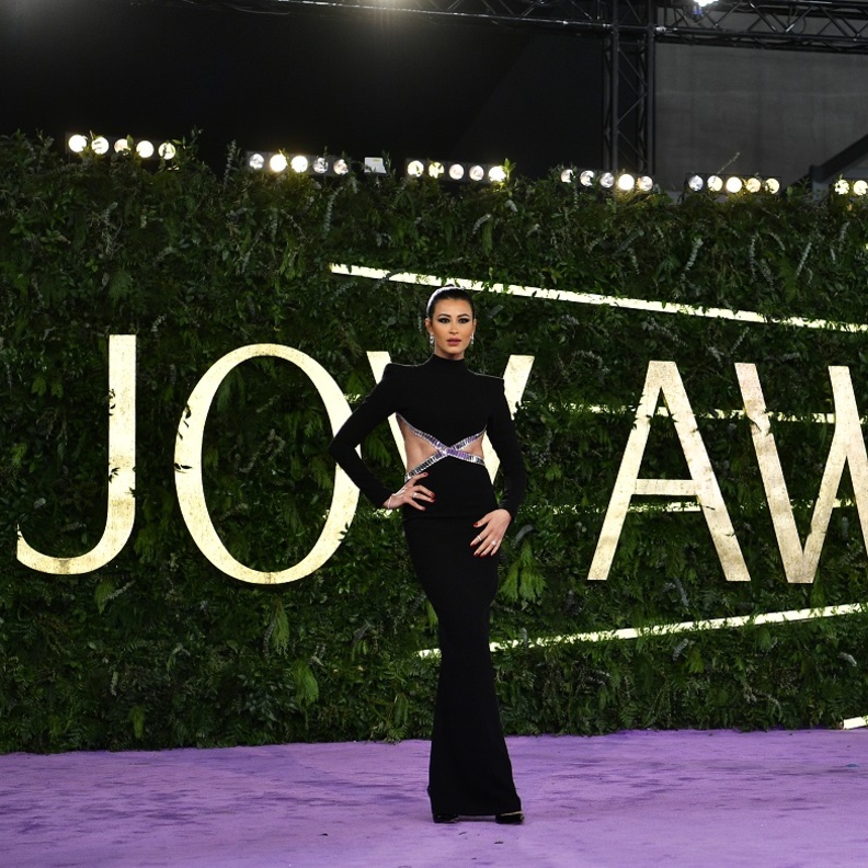 صور أبرز إطلالات النجمات في حفل Joy awards 2023 