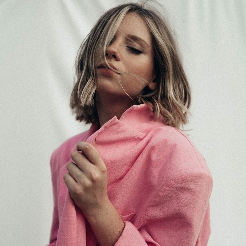 عبارات تجنبيها في العمل لتبدي واثقة وتُحققي نجاحًا مهنيًا باهرًا