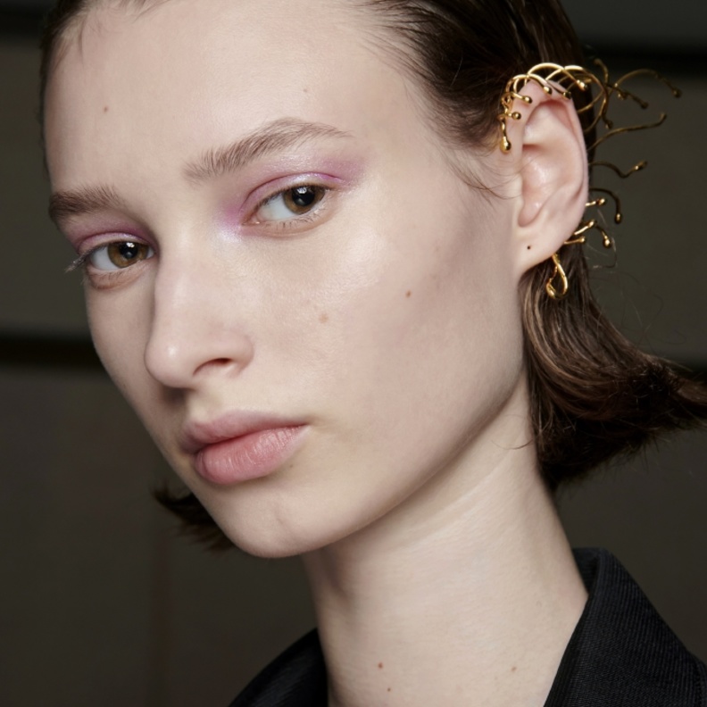 طريقة التخلص من جفاف وتشقق الشفاه